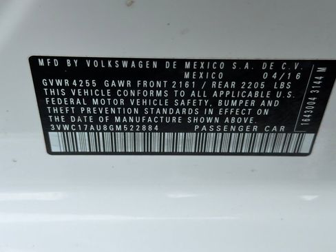 Used 2016 Volkswagen Golf Limited Edition image 29