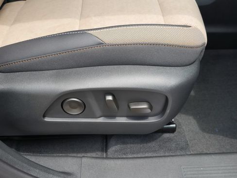 New 2027 Chevrolet Equinox ACTIV w/ Safety and Technology Package AWD/4WD image 12
