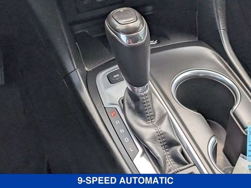 Used 2019 Chevrolet Equinox Premier AWD/4WD image 29