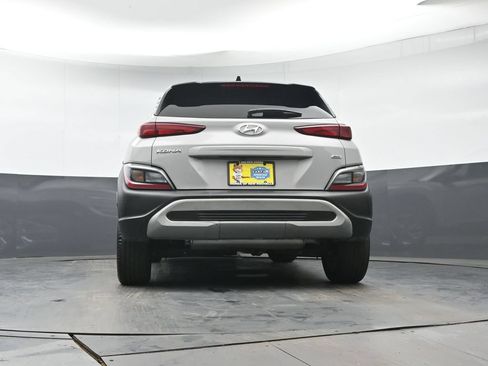 Used 2023 Hyundai Kona SEL w/ Cargo Package AWD/4WD image 28