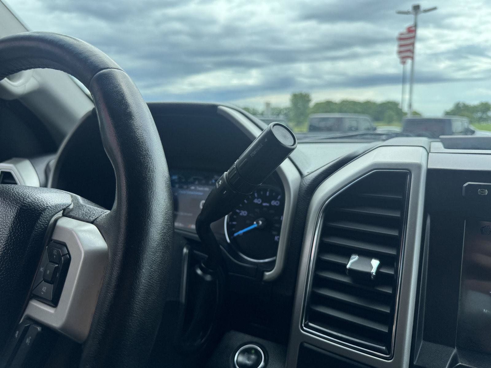 Used 2019 Ford F350 Lariat w/ Lariat Ultimate Package AWD/4WD image 23