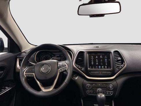 Used 2014 Jeep Cherokee Limited FWD image 24