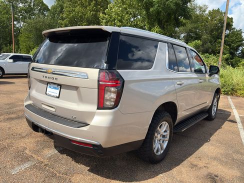 Used 2023 Chevrolet Tahoe LT AWD/4WD image 4