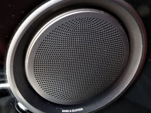 Used 2019 Aston Martin DB11 Coupe RWD image 31