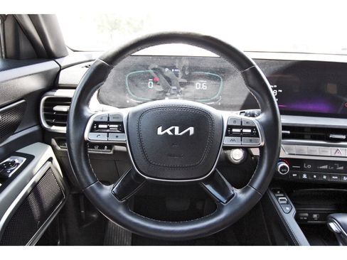 Certified 2023 Kia Telluride EX X-Line AWD/4WD image 17