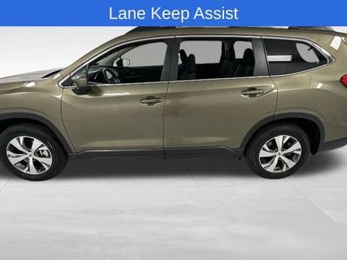 Used 2025 Subaru Ascent Premium image 7