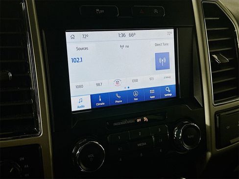 Used 2019 Ford F150 Lariat image 17