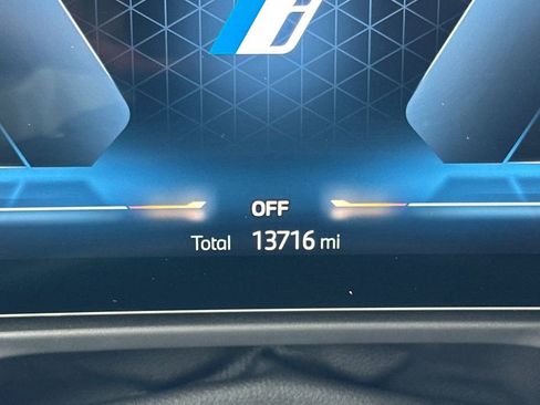 Used 2023 BMW i4 eDrive40 w/ Premium Package image 30