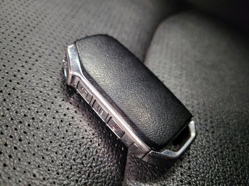 Used 2020 Kia Forte EX image 32