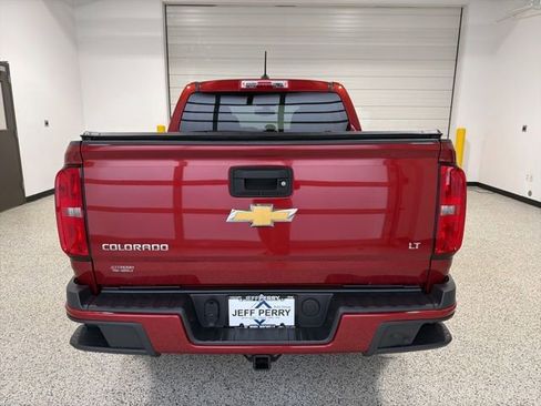 Used 2016 Chevrolet Colorado LT image 5