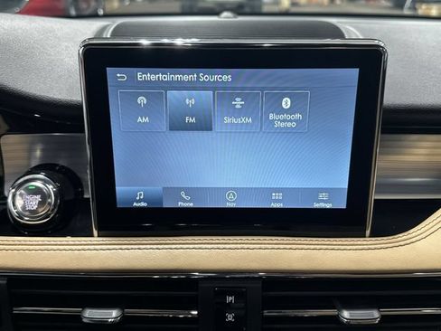 Used 2022 Lincoln Corsair Reserve w/ Equipment Group 201A AWD/4WD image 16