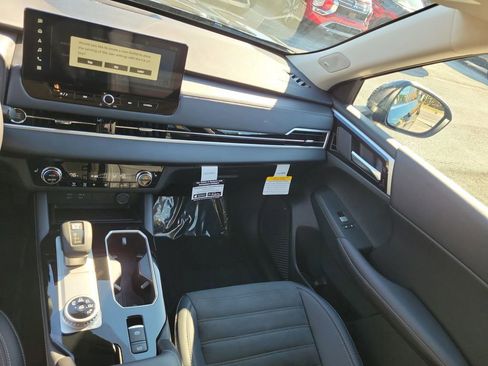 New 2026 Mitsubishi Outlander SE image 17