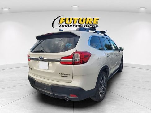 Used 2019 Subaru Ascent Touring AWD/4WD image 3