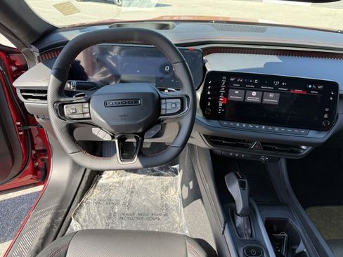 New 2024 Dodge Charger Daytona R/T w/ Plus Group AWD/4WD image 14