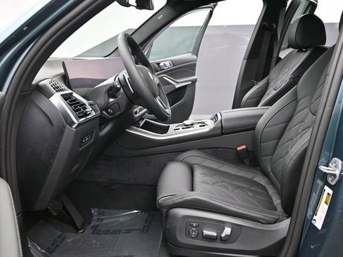 New 2026 BMW X5 sDrive40i w/ Premium Package RWD image 13