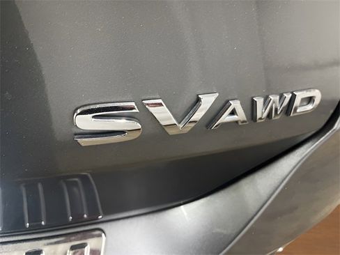 Used 2019 Nissan Rogue SV w/ Sun & Sound Touring Package image 9