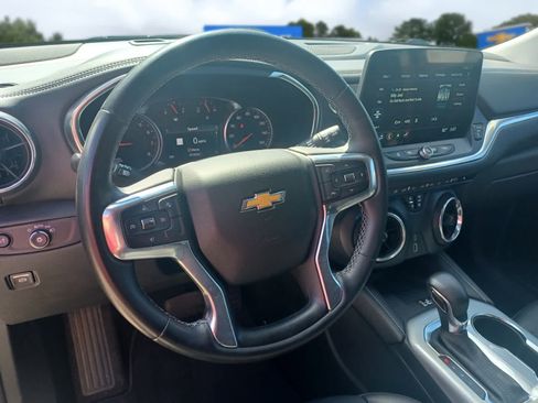 Used 2024 Chevrolet Blazer LT w/ Sound & Technology Package AWD/4WD image 9