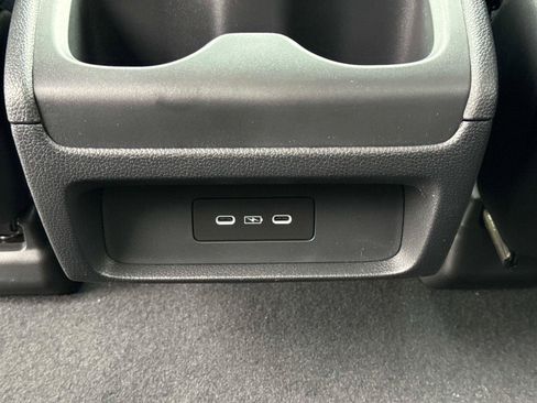 New 2026 Honda Odyssey Touring image 18