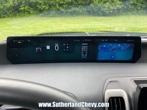 Used 2025 Ford Expedition Max Active AWD/4WD image 24