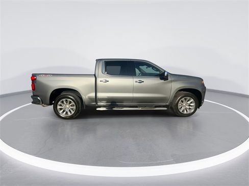 Used 2021 Chevrolet Silverado 1500 LTZ w/ LTZ Premium Package image 9