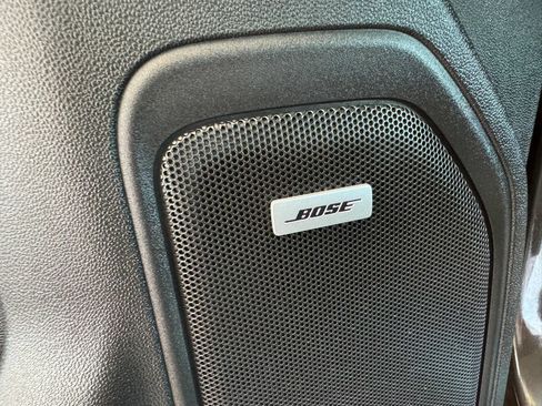 Used 2020 GMC Sierra 3500 AT4 w/ Technology Package AWD/4WD image 17
