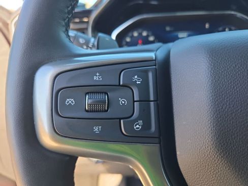 Used 2023 Chevrolet Silverado 1500 LTZ image 22