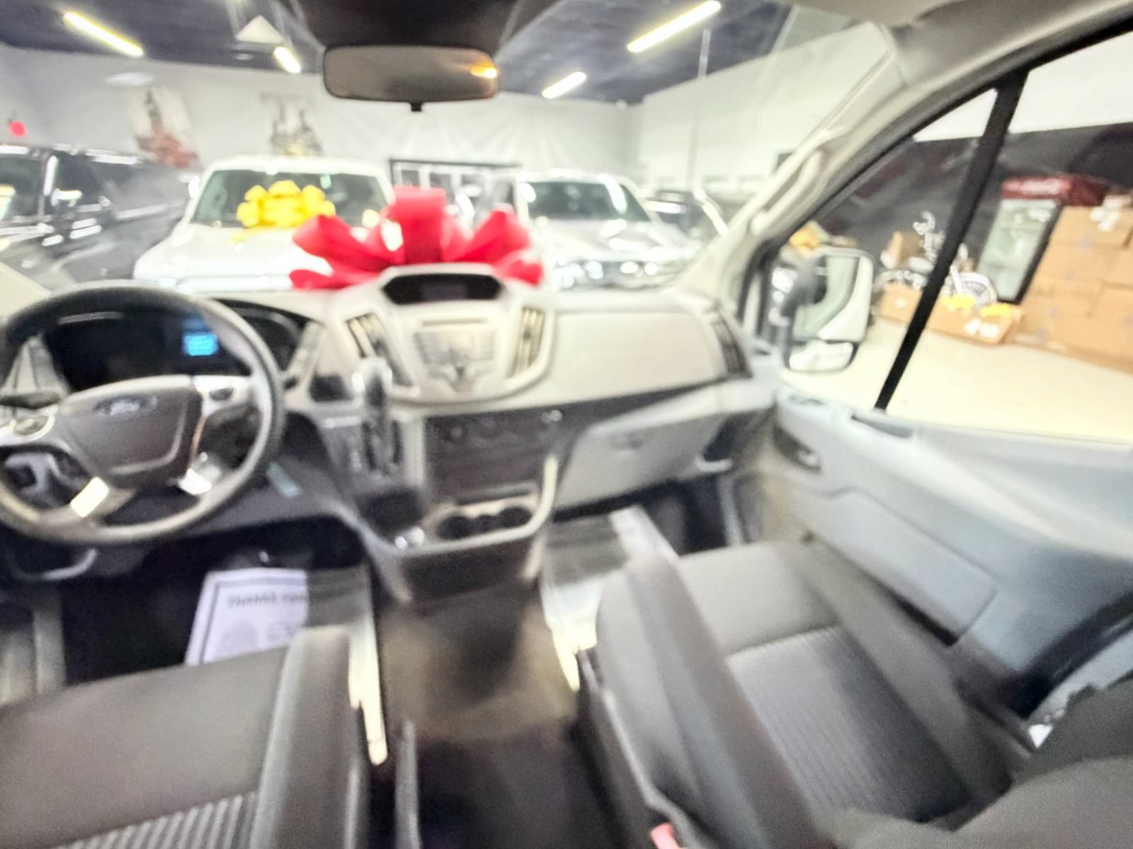 Used 2019 Ford Transit 150 XL RWD image 21
