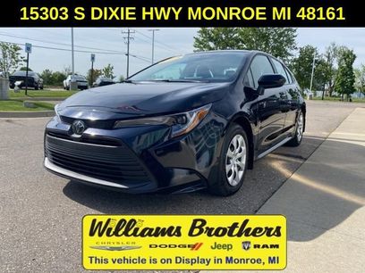 Used 2025 Toyota Corolla LE