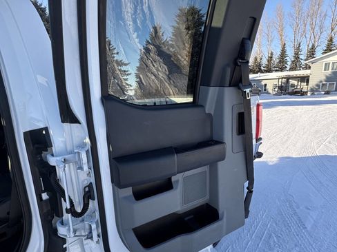 Used 2023 Ford F250 XLT w/ FX4 Off-Road Package image 50