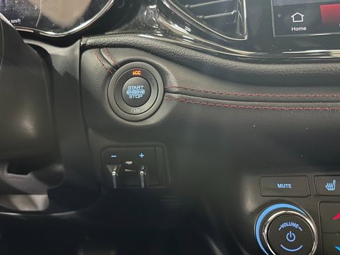 Certified 2024 Dodge Durango GT image 21