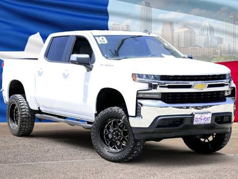 Used 2019 Chevrolet Silverado 1500 LT w/ Convenience Package AWD/4WD image 1