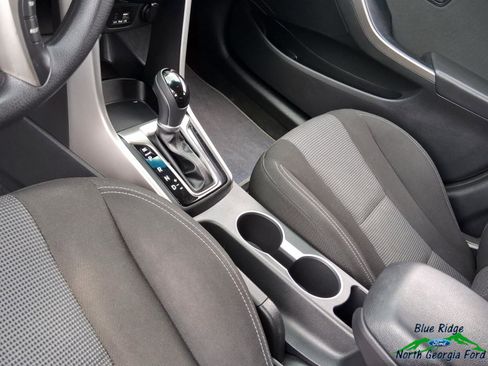 Used 2016 Hyundai Elantra GT FWD image 22
