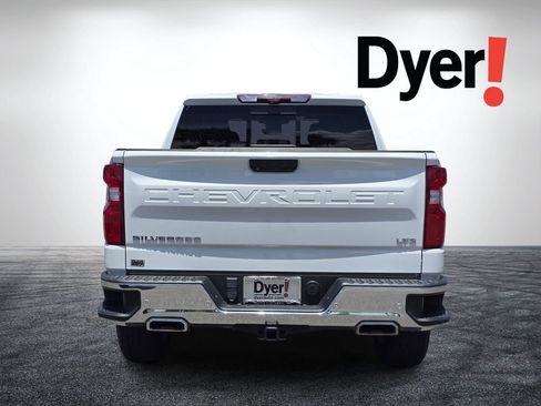 Used 2022 Chevrolet Silverado 1500 LTZ w/ LTZ Premium Package AWD/4WD image 6
