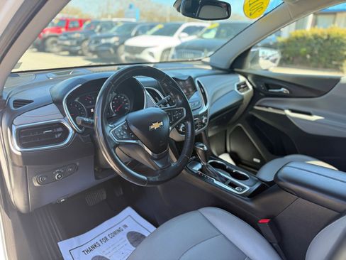 Used 2019 Chevrolet Equinox Premier image 15