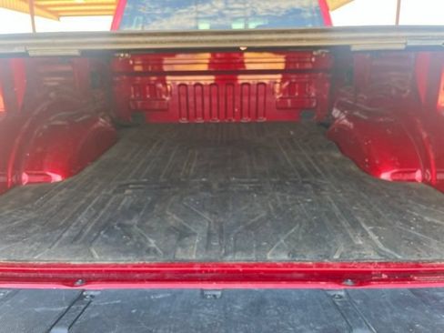 Used 2022 Ford F150 Lariat w/ Equipment Group 502A High AWD/4WD image 7