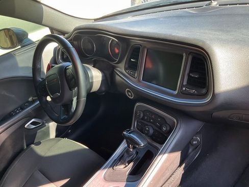 Used 2016 Dodge Challenger R/T Scat Pack image 9