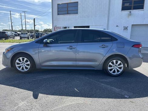 Used 2024 Toyota Corolla LE FWD image 3