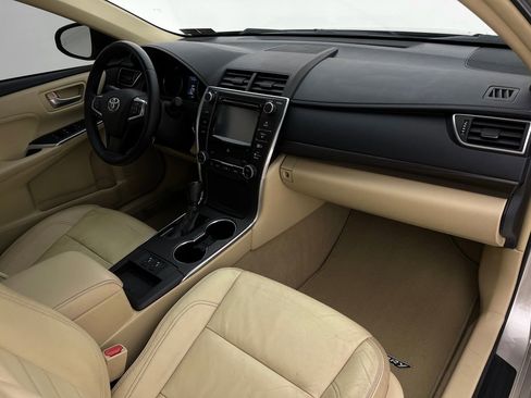 Used 2015 Toyota Camry XLE image 13