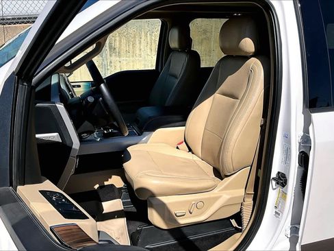 Used 2017 Ford F150 Lariat image 8