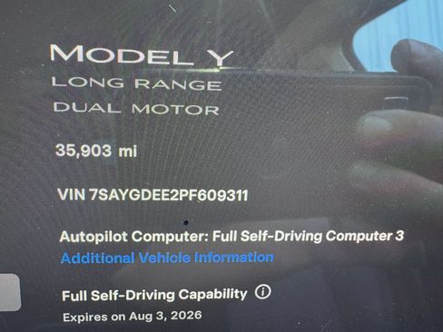 Used 2023 Tesla Model Y AWD image 36