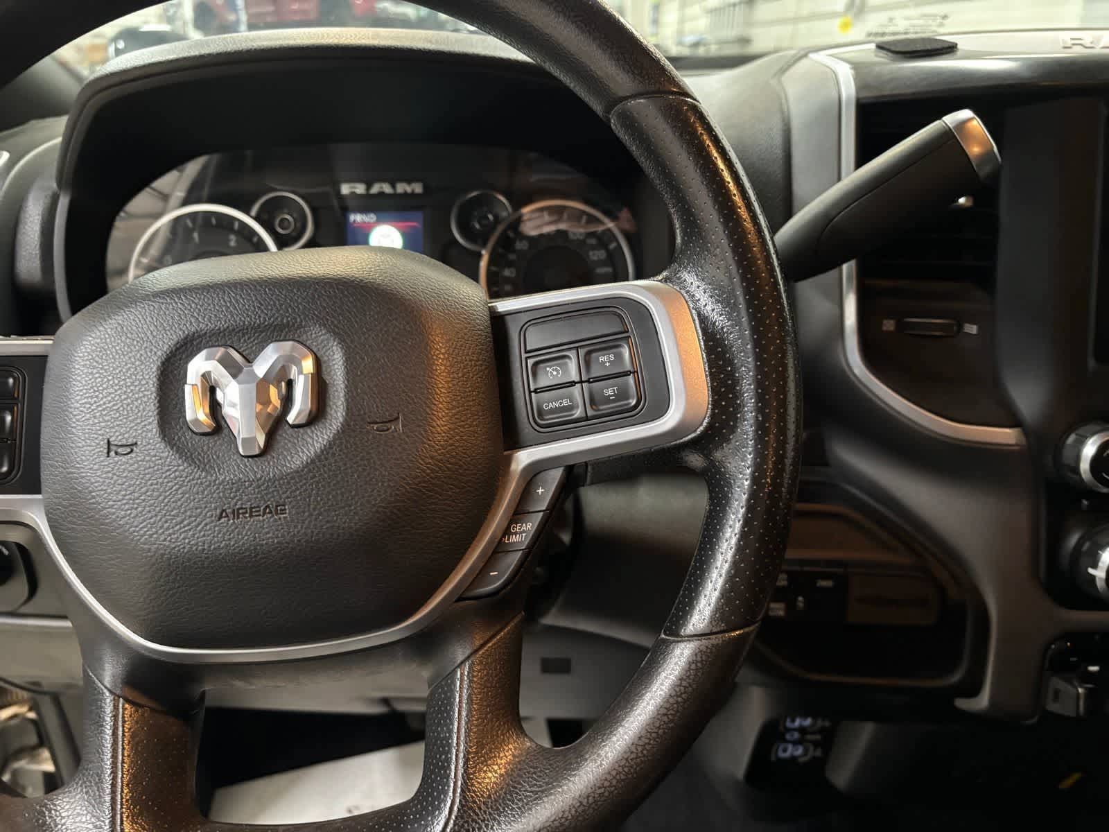 Used 2022 RAM 2500 Big Horn AWD/4WD image 17