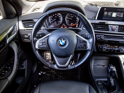 Used 2018 BMW X1 sDrive28i w/ Convenience Package FWD image 11
