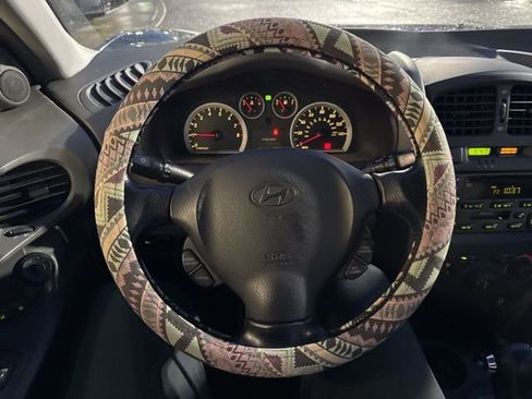 Used 2006 Hyundai Santa Fe GLS image 16