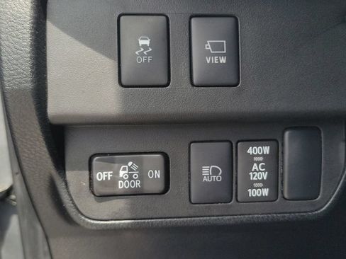 Used 2023 Toyota Tacoma TRD Sport w/ Advanced Technology Package AWD/4WD image 17