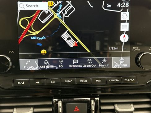 Used 2024 Nissan Pathfinder SL image 15