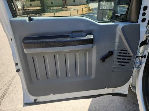 Used 2012 Ford F250 XL RWD image 13