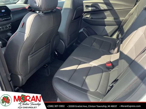 Certified 2025 Chevrolet TrailBlazer RS w/ Convenience Package image 14