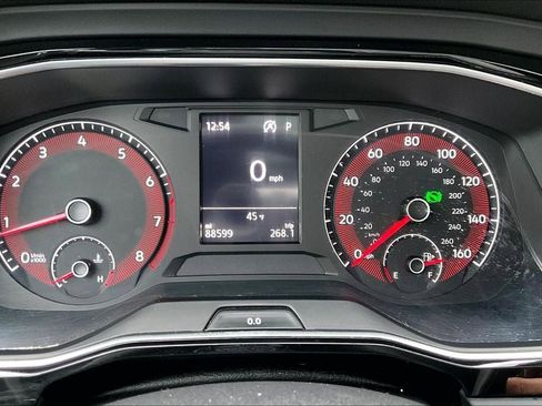 Used 2021 Volkswagen Jetta SE image 23