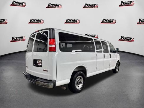 Used 2025 GMC Savana 3500 LT w/ LT Preferred Equipment Group image 5