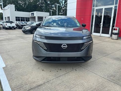 Used 2025 Nissan Murano SV FWD image 2
